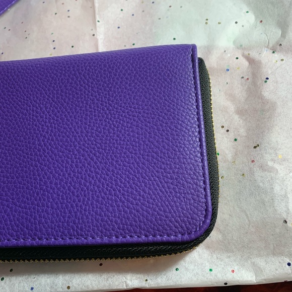 🤩🤩BAND NEW wallet big zipper🤩🤩 - Picture 4 of 7